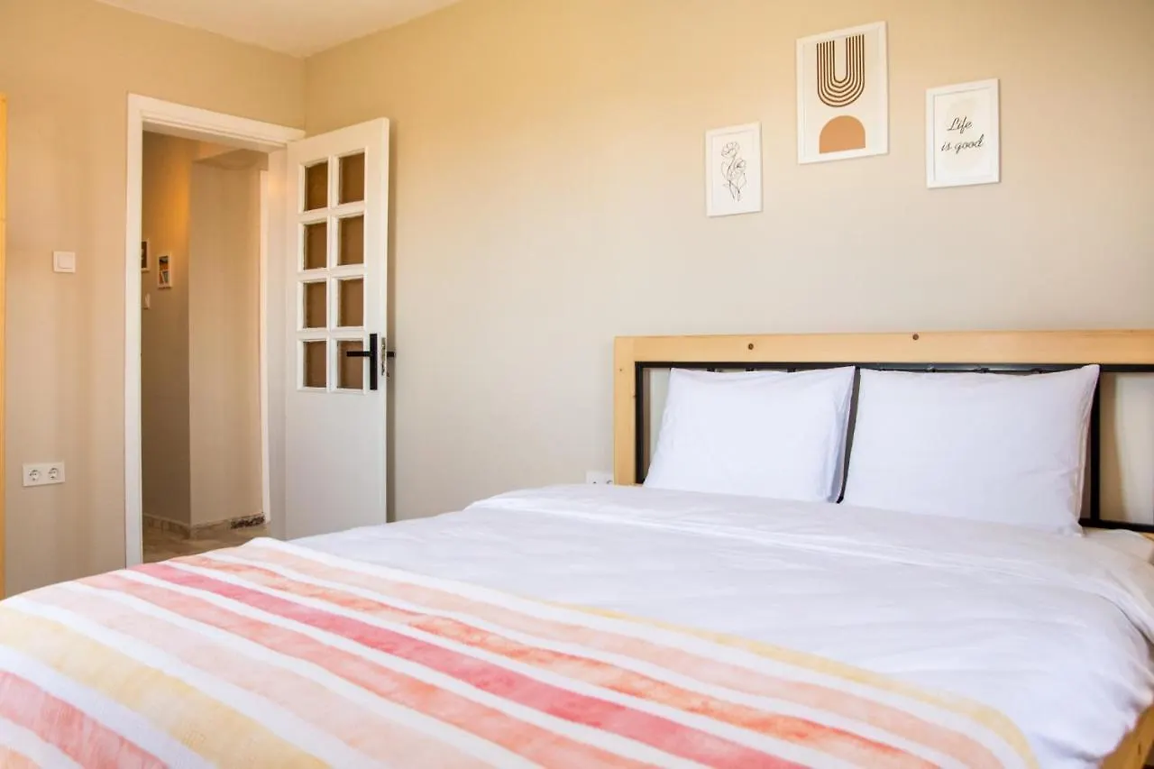Fully Furnished And Stylish Villa In Izmir
